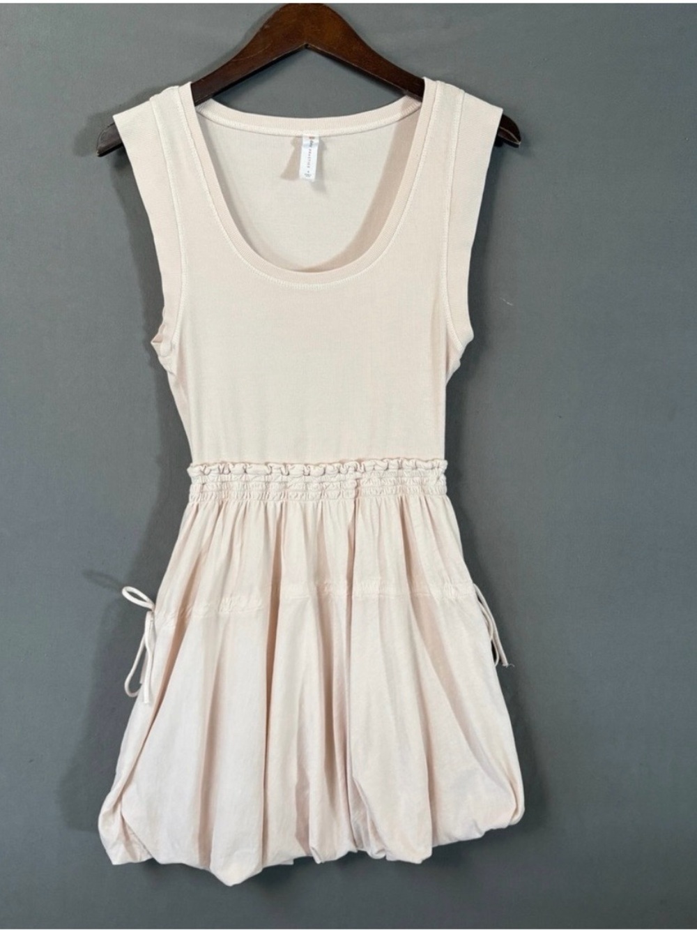 Anthropologie Daily‎ Practice Sleeveless Dress with bubble hem